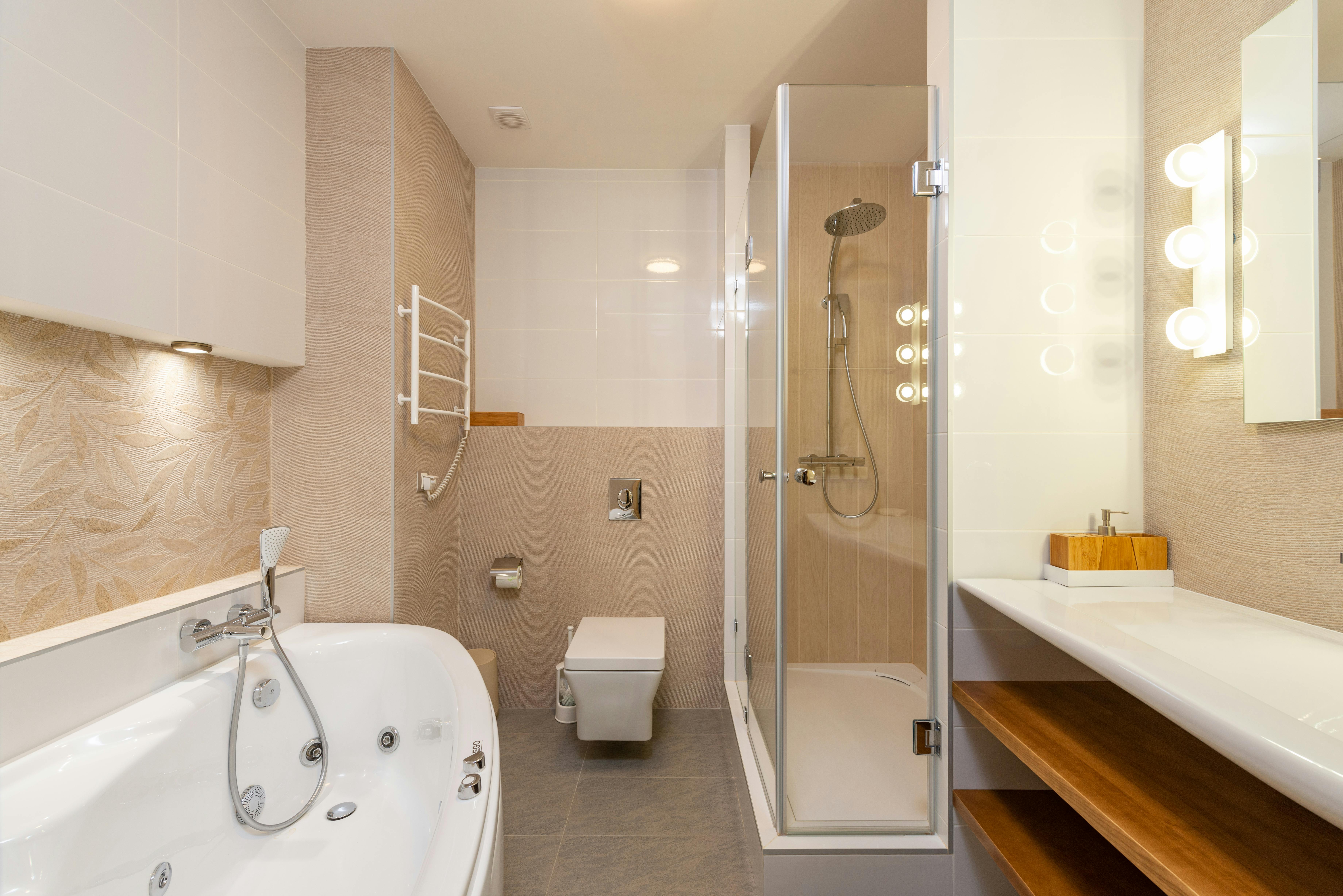 Prix d’une paroi de douche italienne : budget et conseils